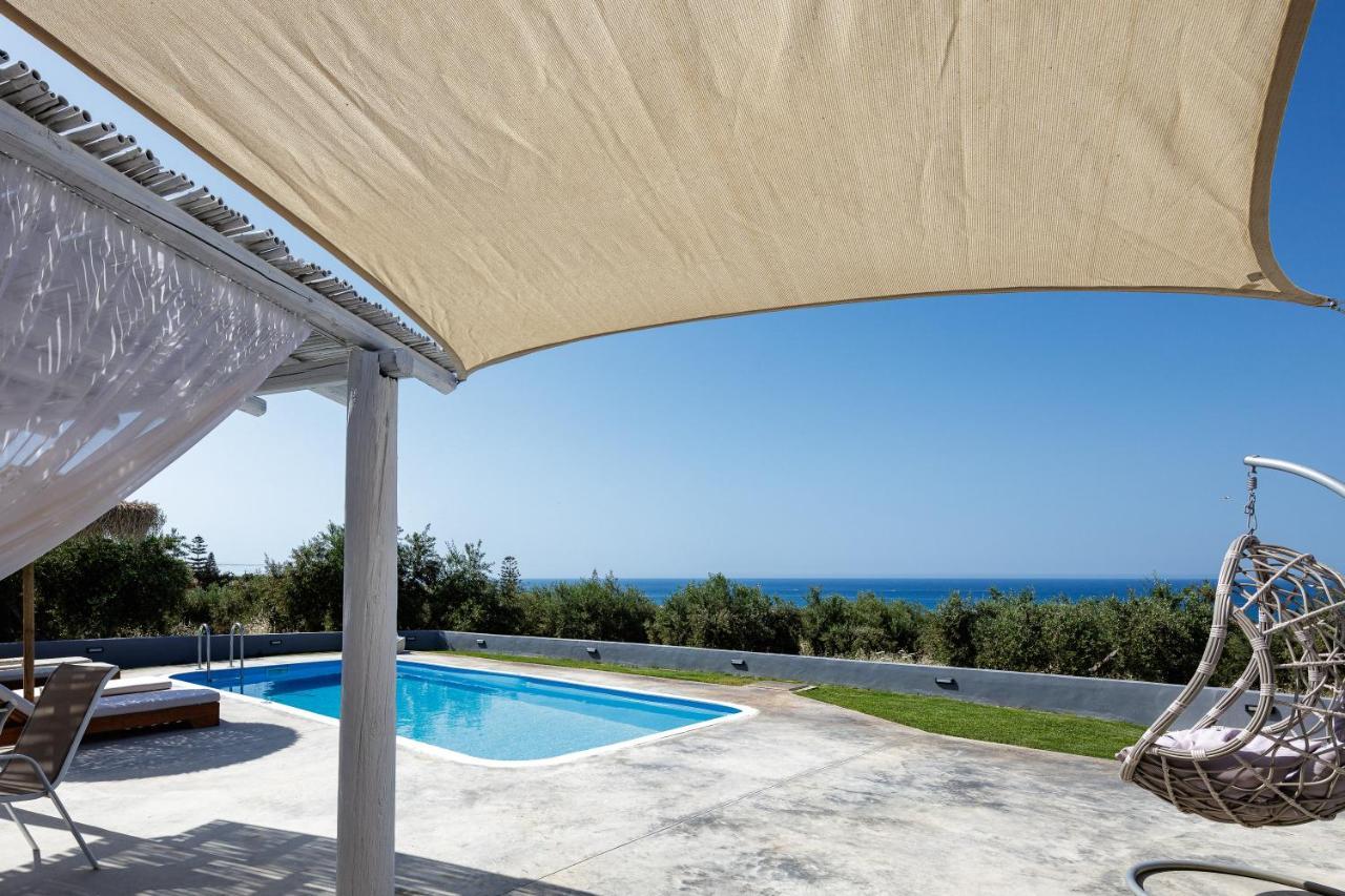 Gramvella Resort Adelianos Kampos Exterior photo